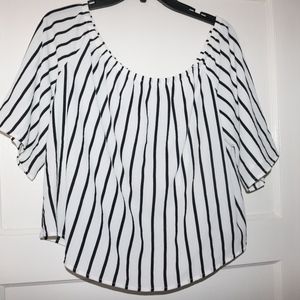 White and Black Stripped Blouse Size L in Women